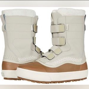 Vans Standard V MTE Oatmeal Marshmallow Snowboots All Weather